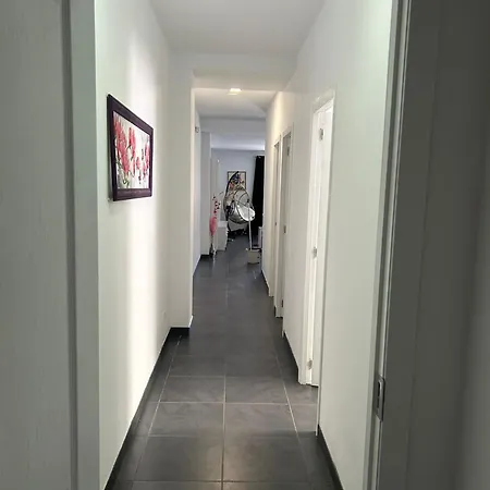 アパート Bright アガエテ