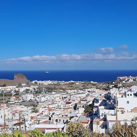 Bright Апартаменты *