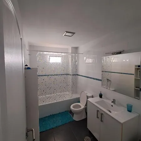 Bright * أَغايتي